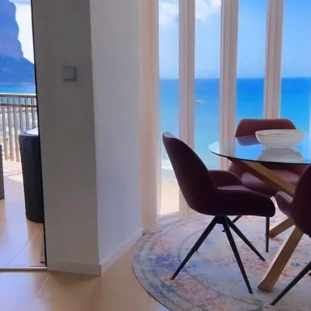 Nyaraló Uitzicht Op De Oceaan Calpe